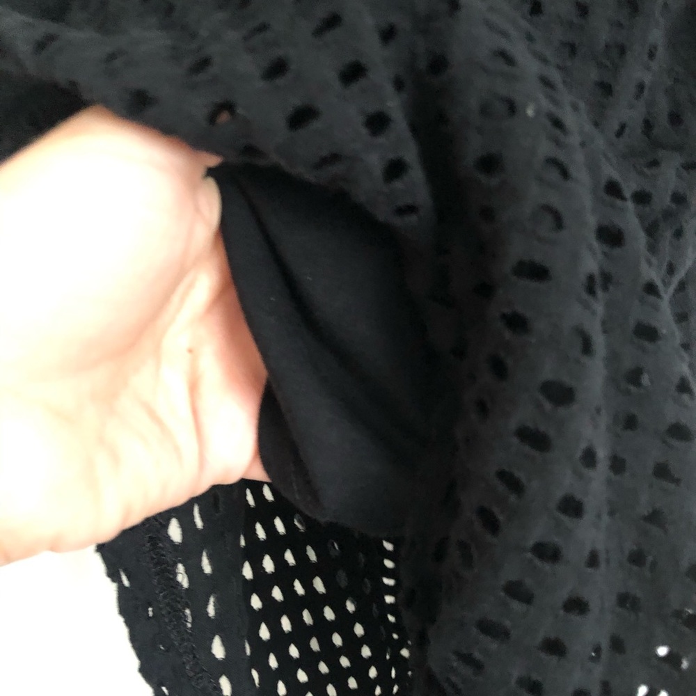 Fabletics Open Black Muscle Tank - Picture 4 of 4